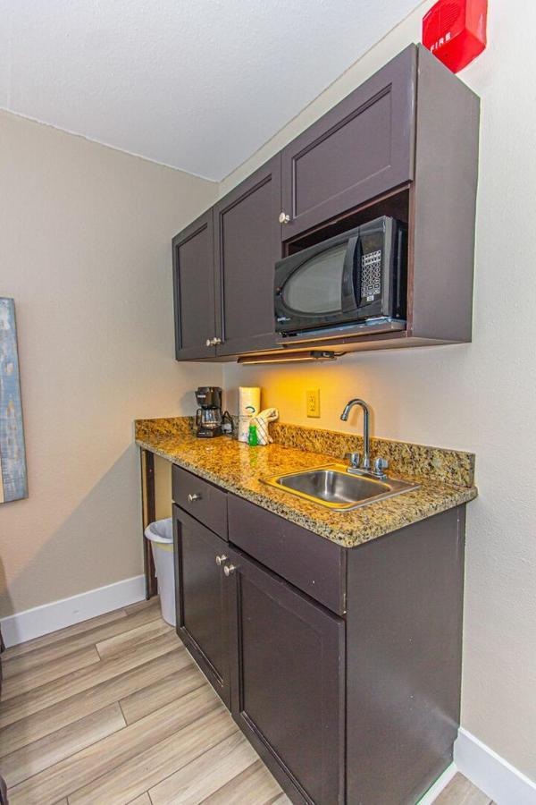 Landmark Resort King Suite Unit 710 Beautifully Updated Sleeps 4 Myrtle Beach Luaran gambar